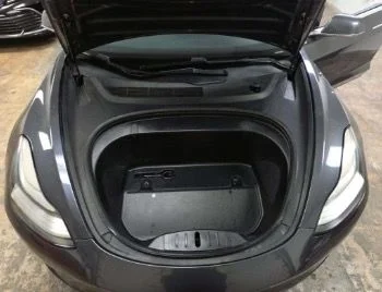 Used 2019  Tesla Long Range image 8