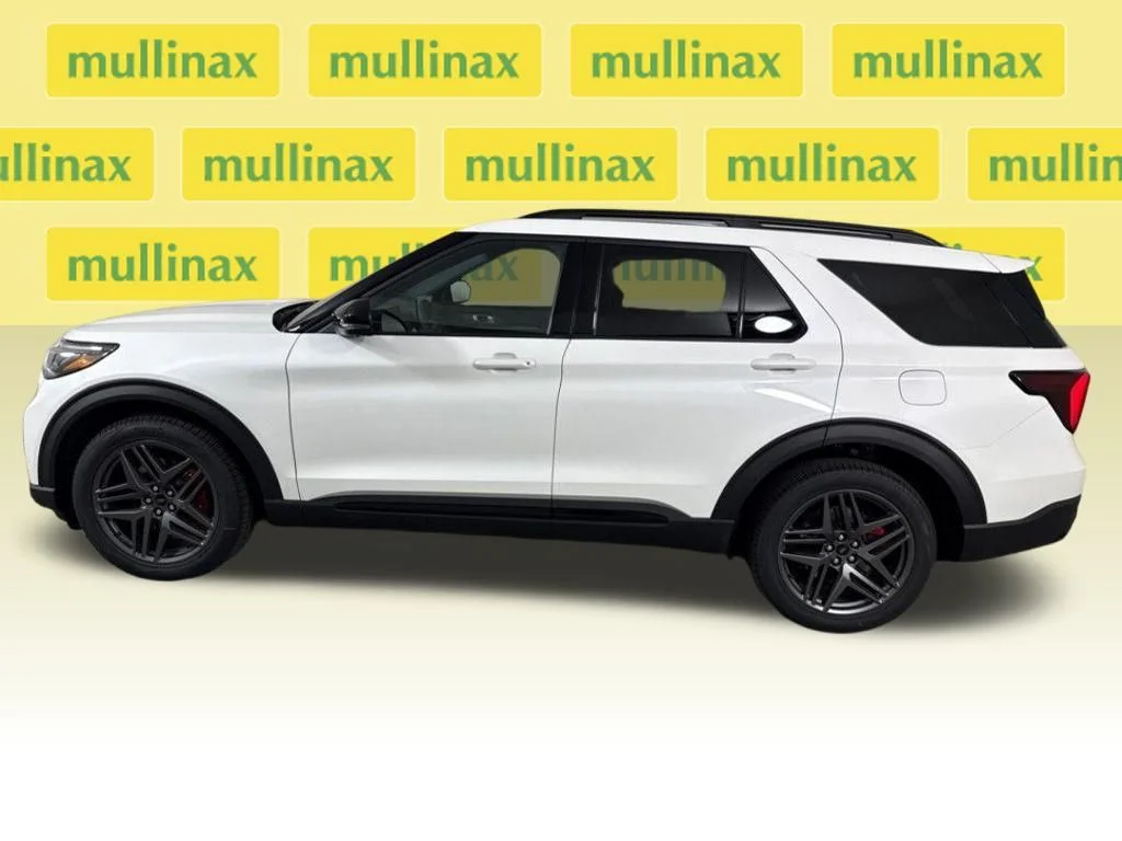 New 2026 White Ford ST image 2