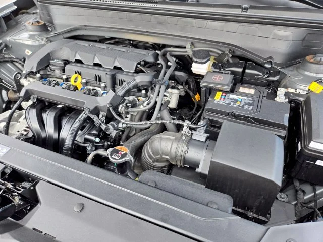 Used 2025 Gray Hyundai SEL image 22