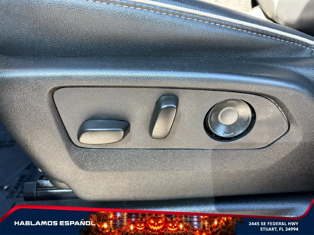 Used 2024 Black Chevrolet Premier image 15