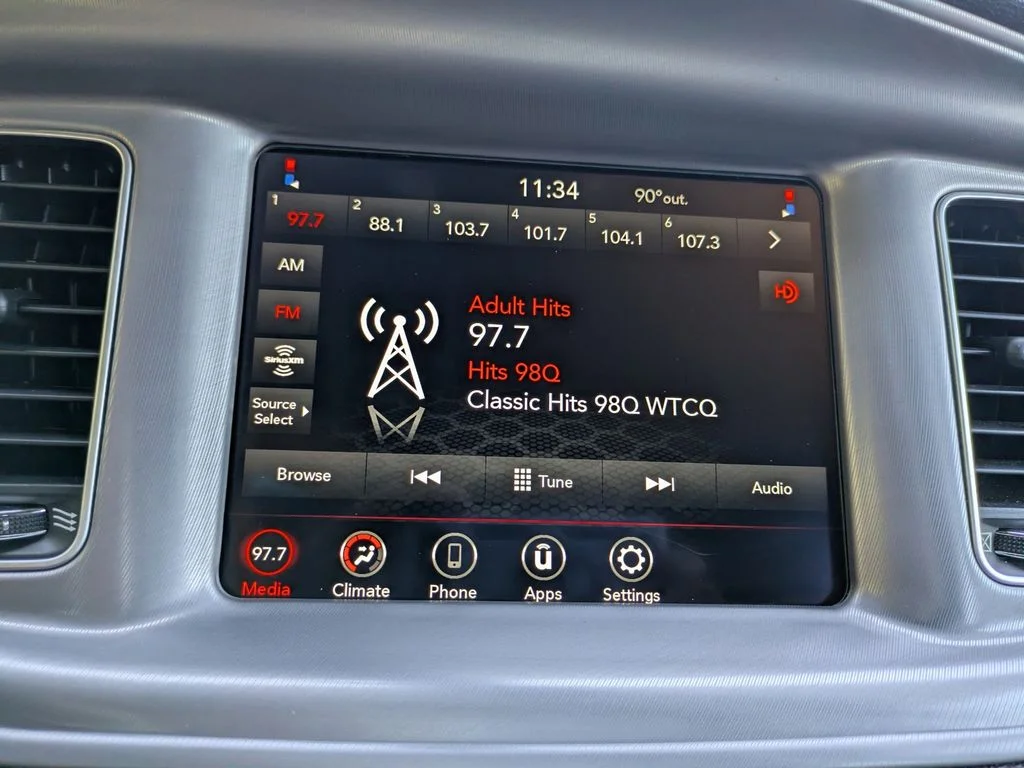 Used 2023 Silver Dodge SXT image 20