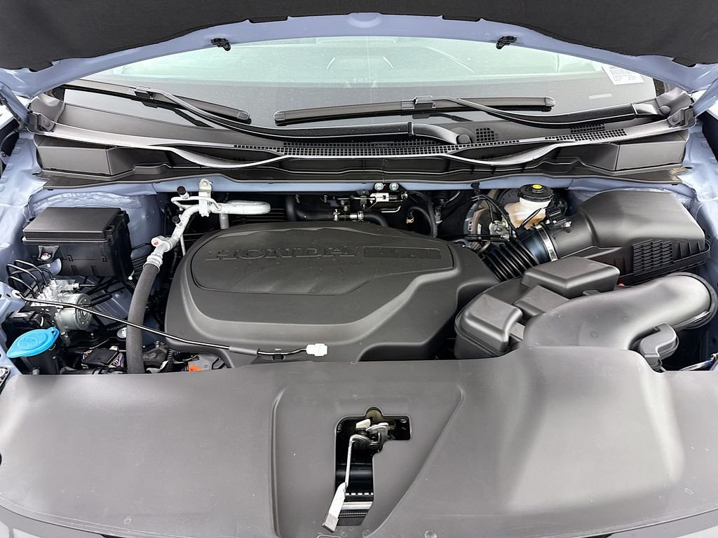 New 2026 Sonic Gray Pearl Honda Sport-L image 28
