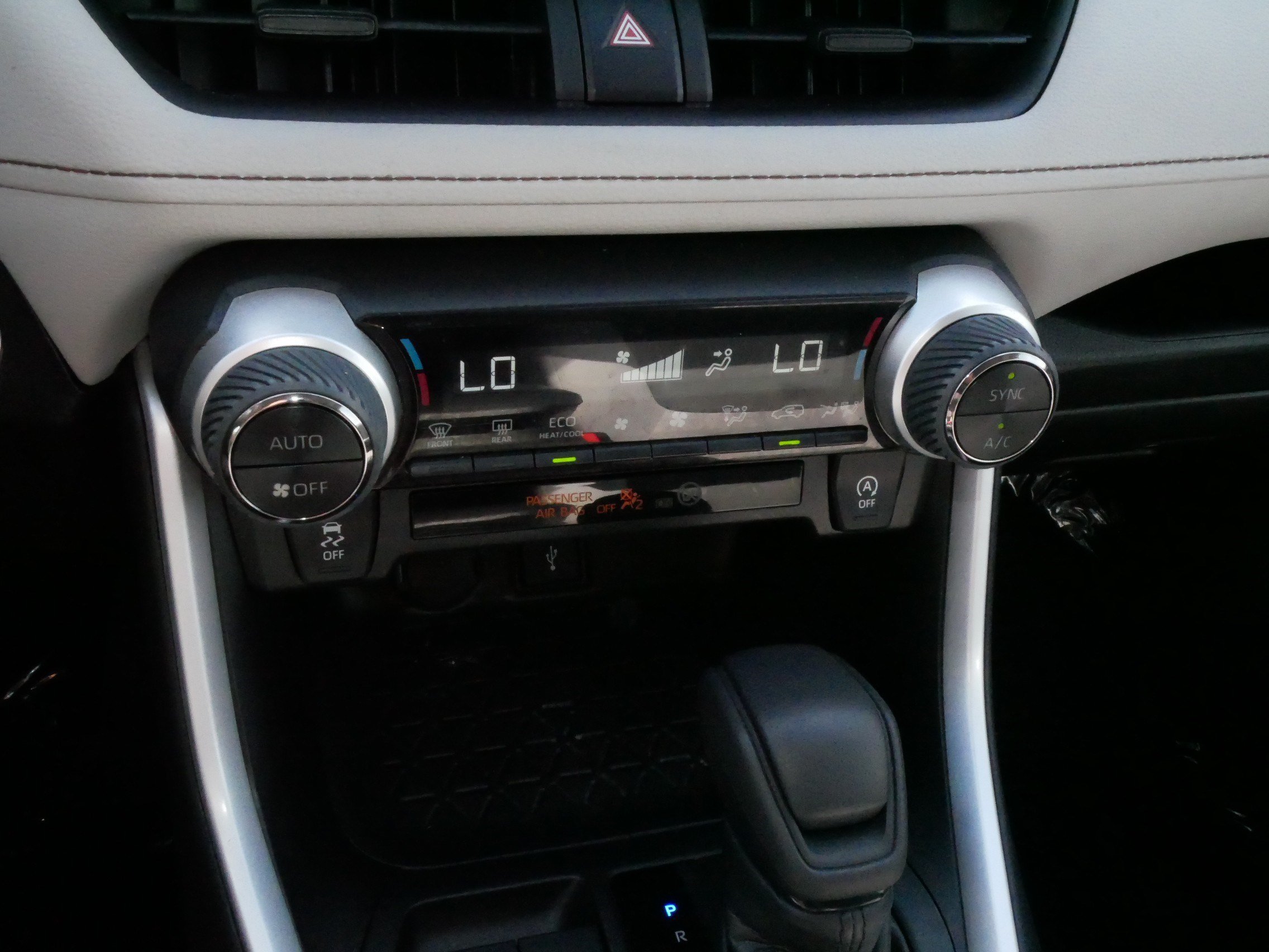 Certified Used 2022 White Toyota XLE image 20