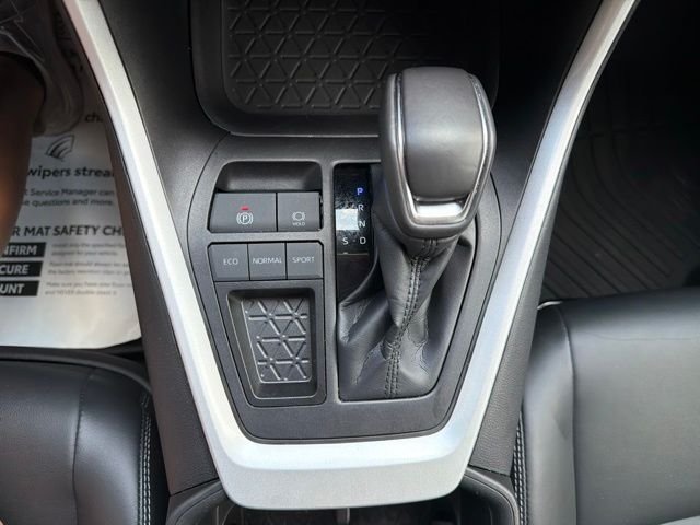 Used 2024 Gray Toyota XLE Premium image 40