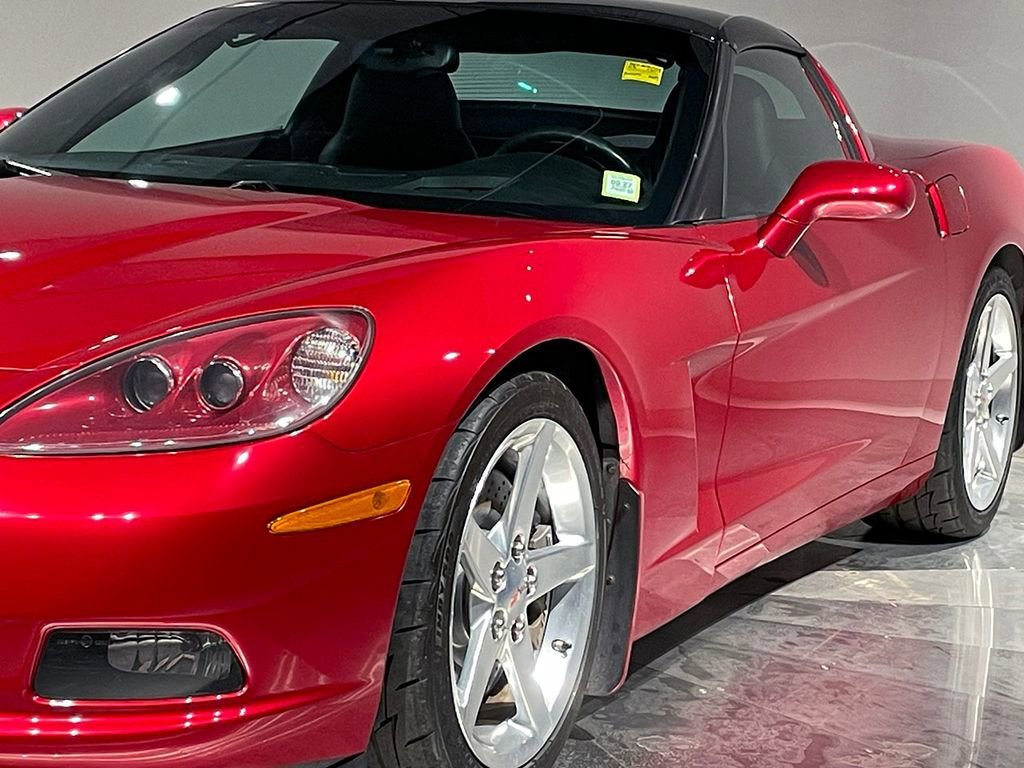 Used 2005 Magnetic Red Metallic Chevrolet NA image 16