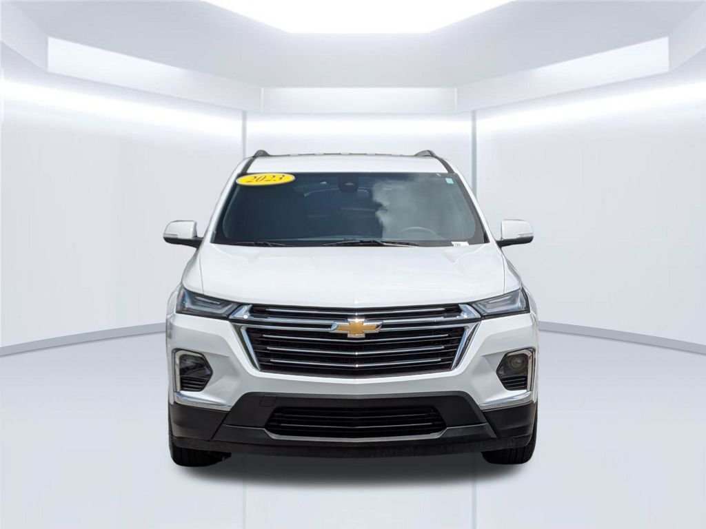 Used 2023 White Chevrolet LT image 10