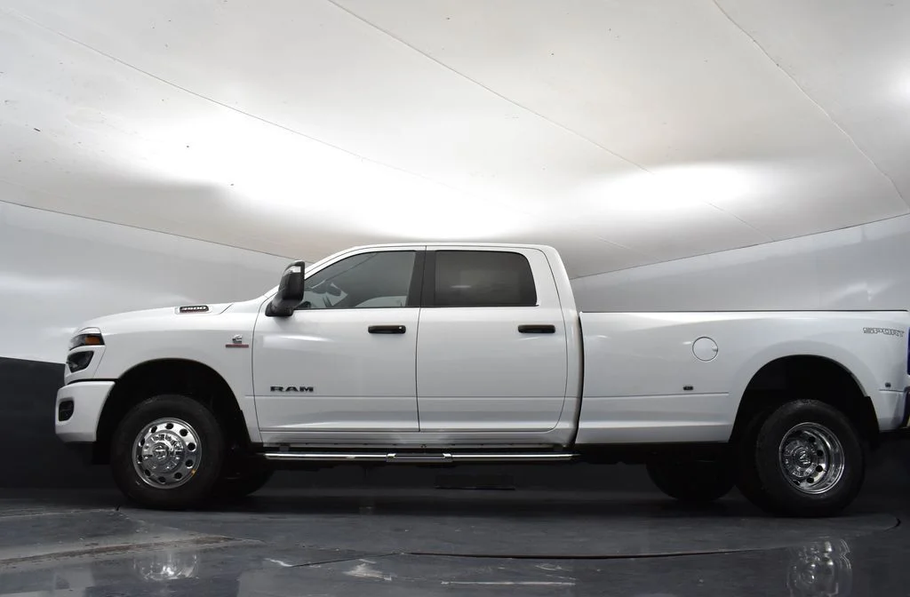 New 2026 White Ram Big Horn image 46