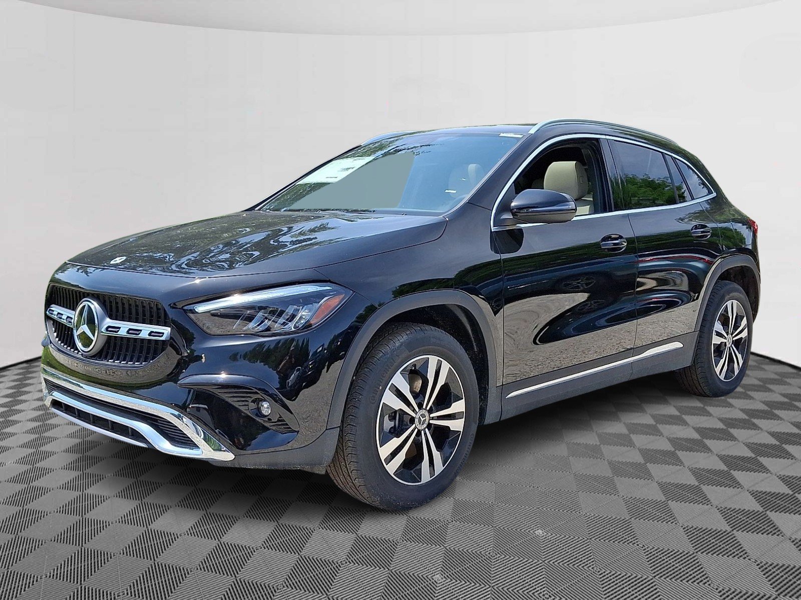 New 2026 Night Black Mercedes-Benz GLA 250 image 3
