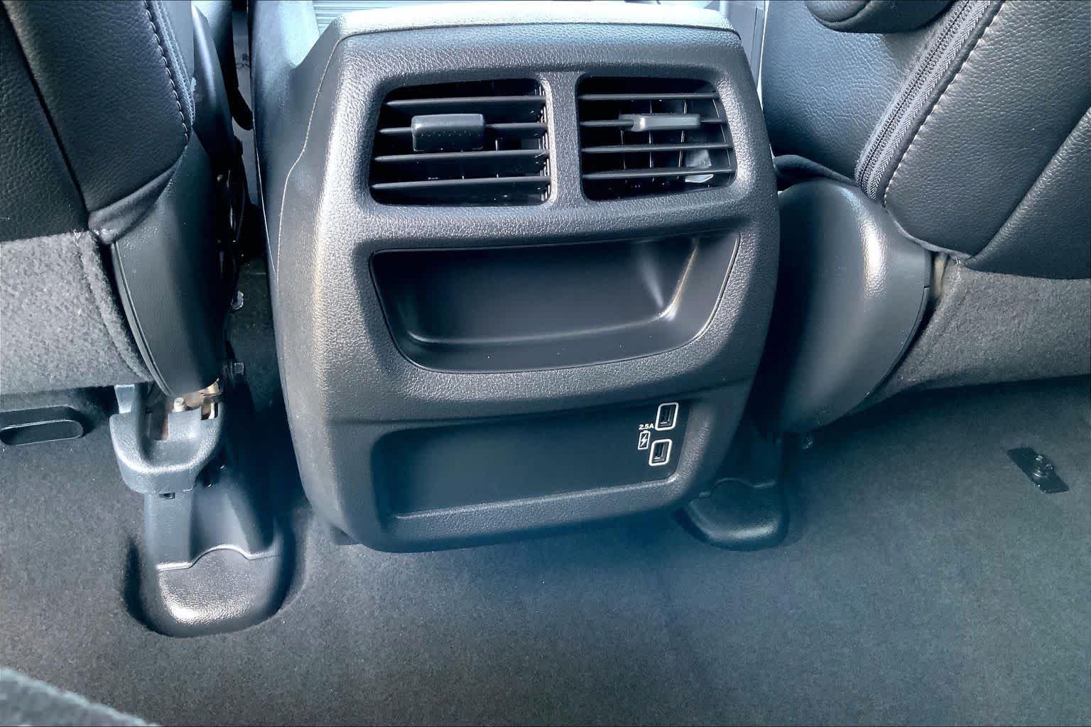 Used 2019 Lunar Silver Metallic Honda EX-L image 35