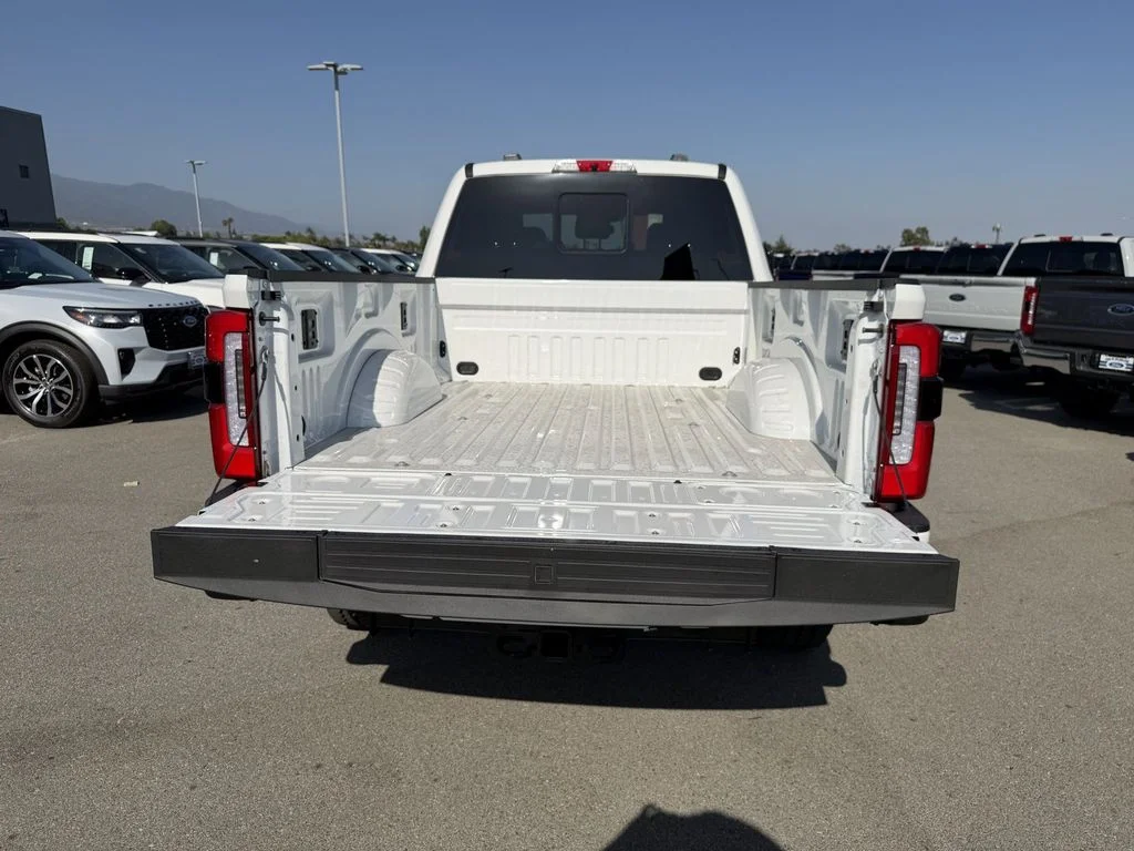 New 2026 Star White Metallic Tri-Coat Ford F-250® Platinum® image 20