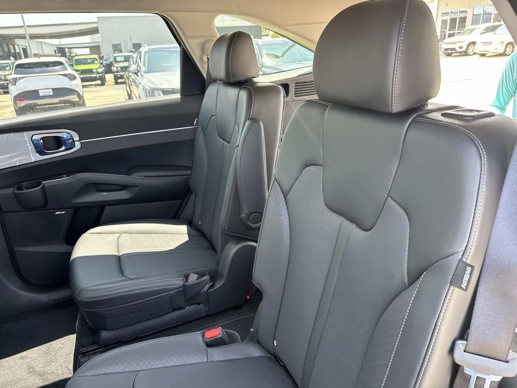 New 2026 Brown Kia X-Line EX image 6