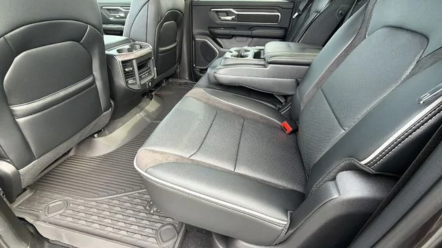2026 RAM 1500 Laramie - Photo 17