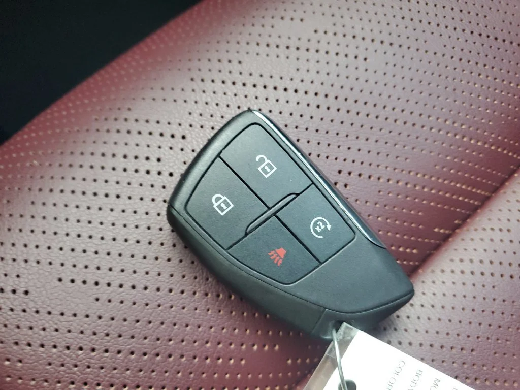 Used 2025 Ebony Twilight Metallic Buick Sport Touring image 23