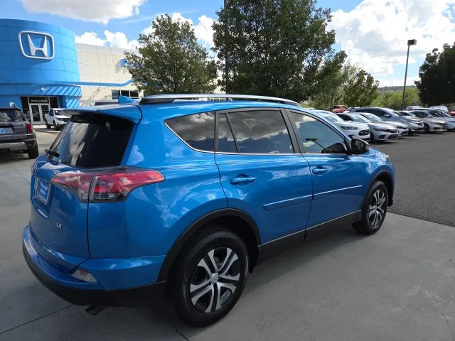 Used 2017 Blue Toyota LE image 5