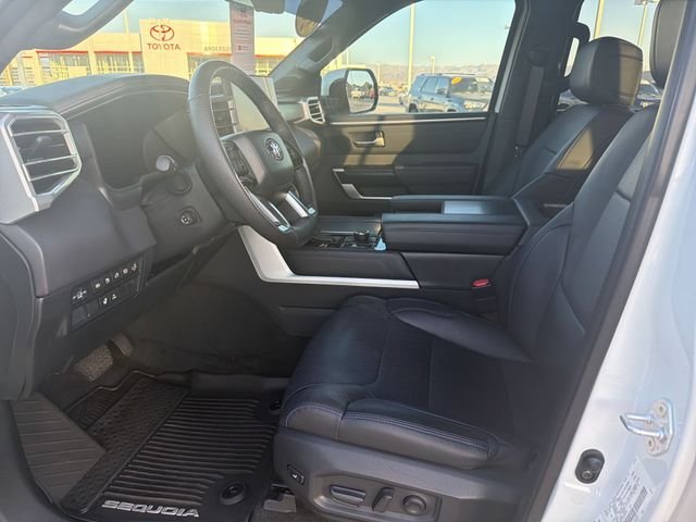 2024 Toyota Sequoia Platinum - Photo 26
