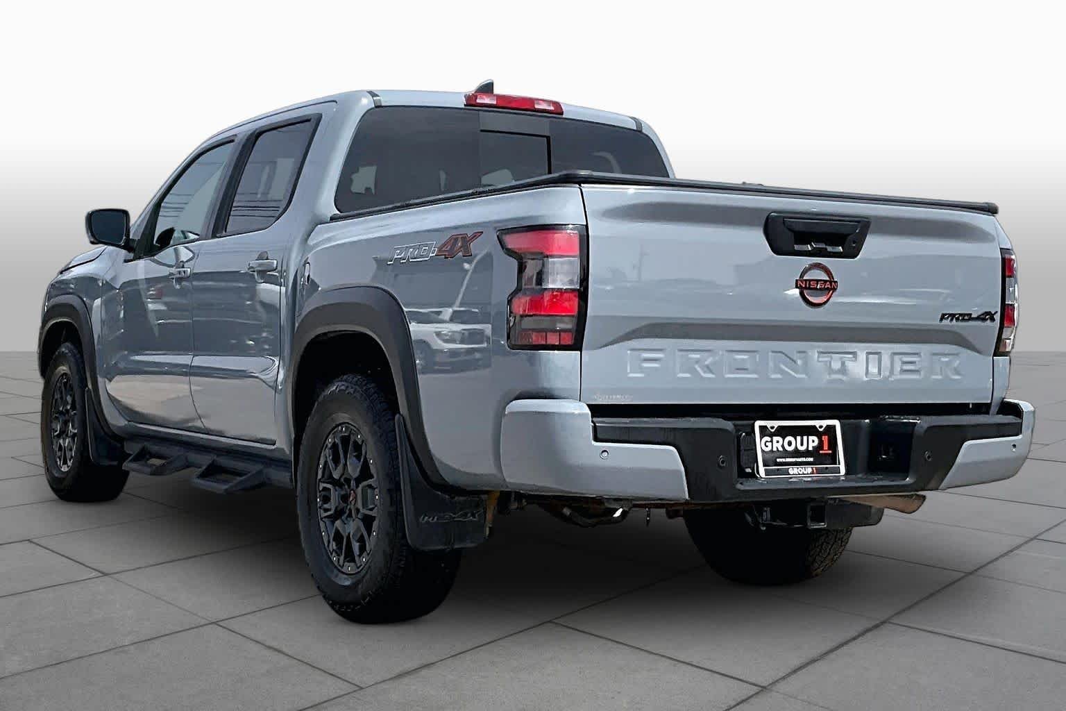 Used 2024 Boulder Gray Pearl Nissan PRO-4X image 12