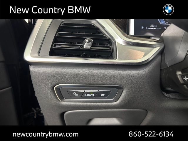 New 2026 Tanzanite Blue II Metallic BMW xDrive40i image 13