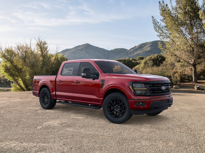 New 2025 Rapid Red Metallic Tinted Clearcoat Ford XLT image 35