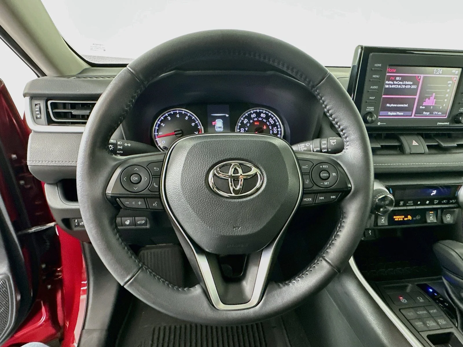 Used 2022 Red Toyota XLE image 11