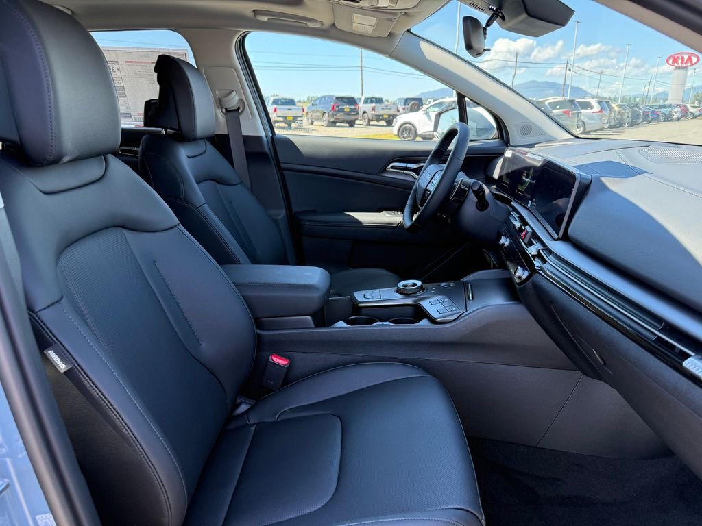 New 2026 Heritage Blue Kia EX image 12