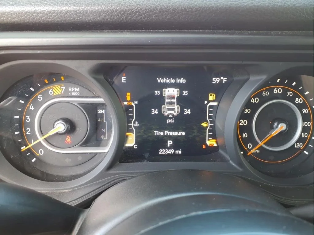 Used 2024 Black Jeep Sport S image 22