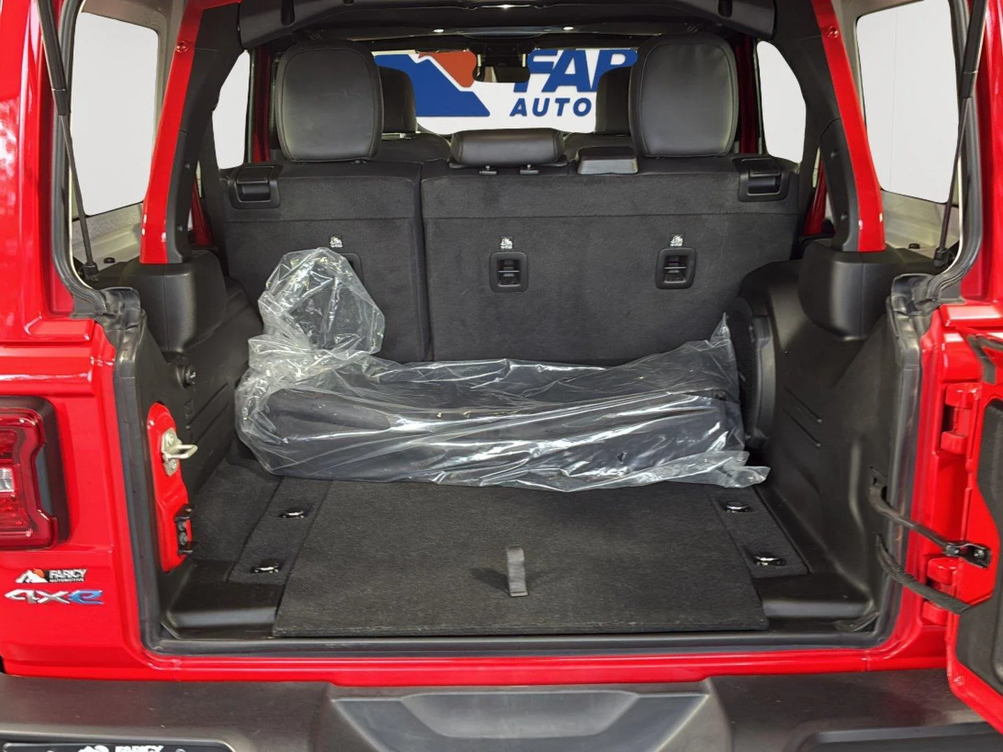 Used 2024 Firecracker Red Clearcoat Jeep Sahara image 15