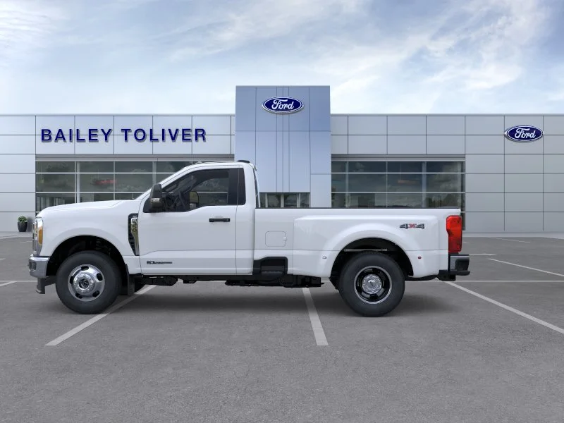 New 2026 Oxford White Ford F-350® XLT image 28