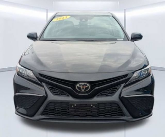 Used 2023 Midnight Black Metallic Toyota SE image 8