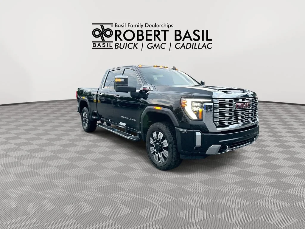 Used 2024 Onyx Black GMC Denali image 2