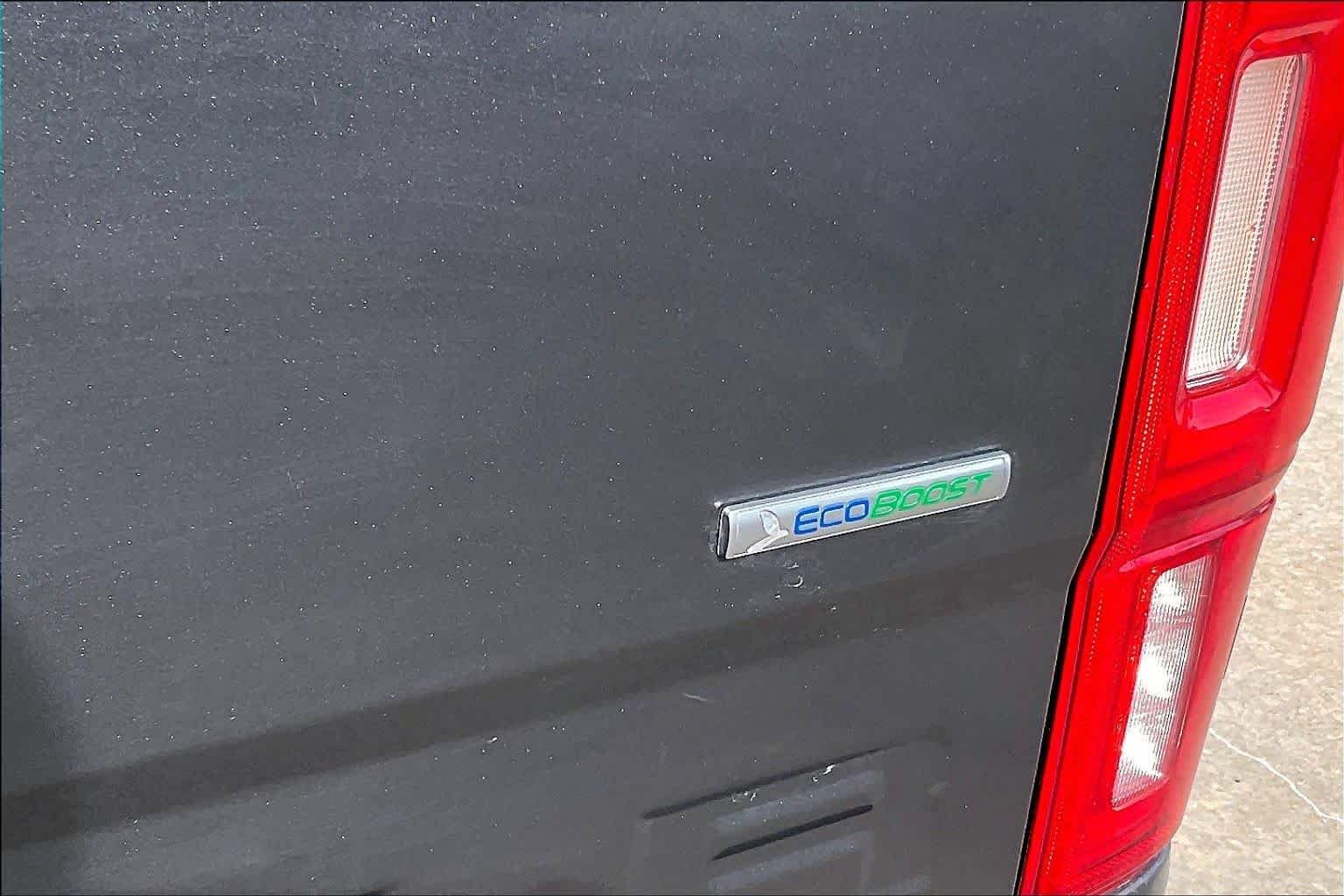 Used 2019 Magnetic Ford XLT image 10