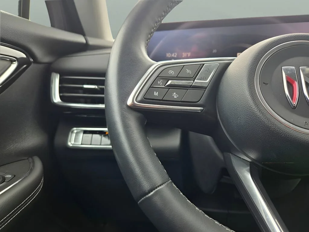 2025 Buick Envision Preferred - Photo 29
