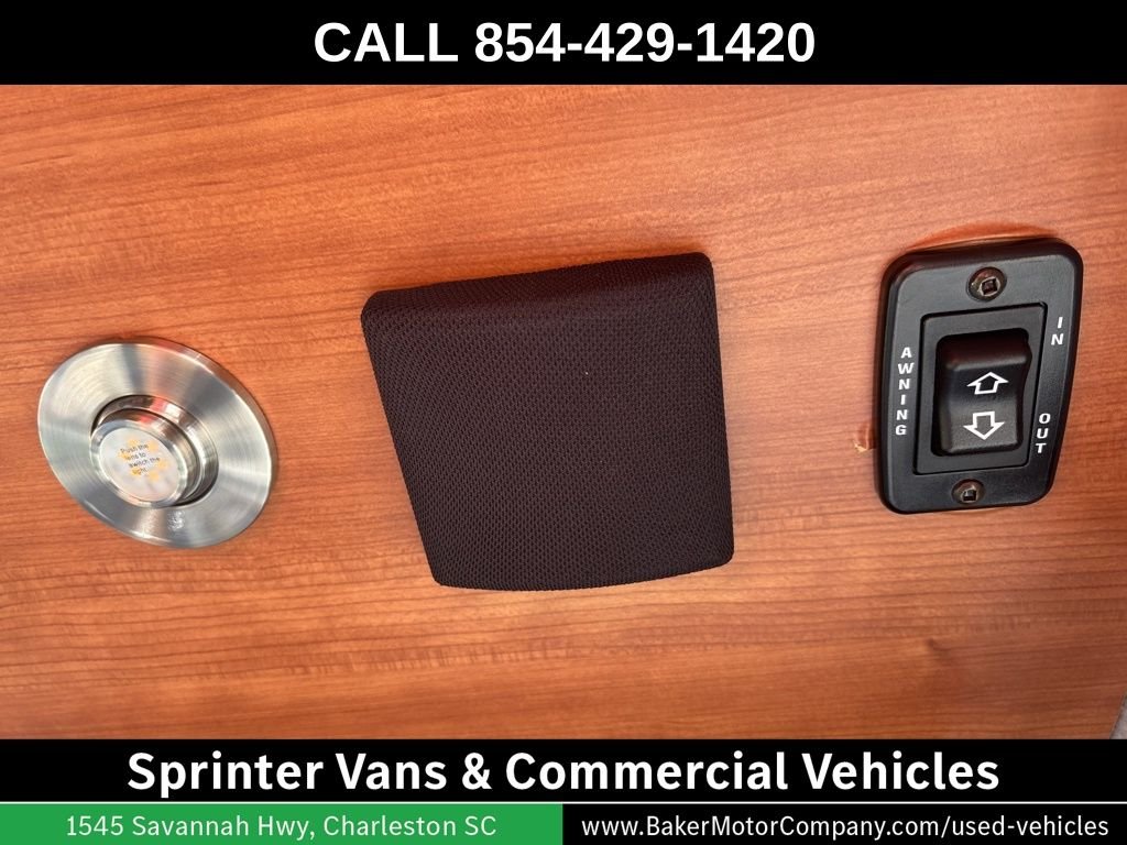 Used 2016 Gray Mercedes-Benz Road Trek image 55