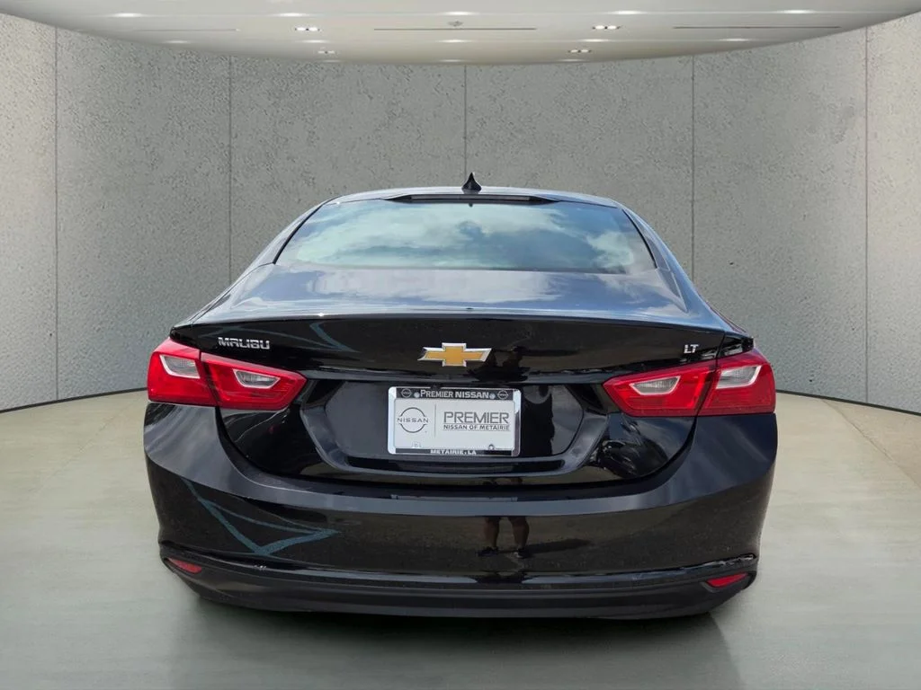 Used 2025 Black Chevrolet LT image 4