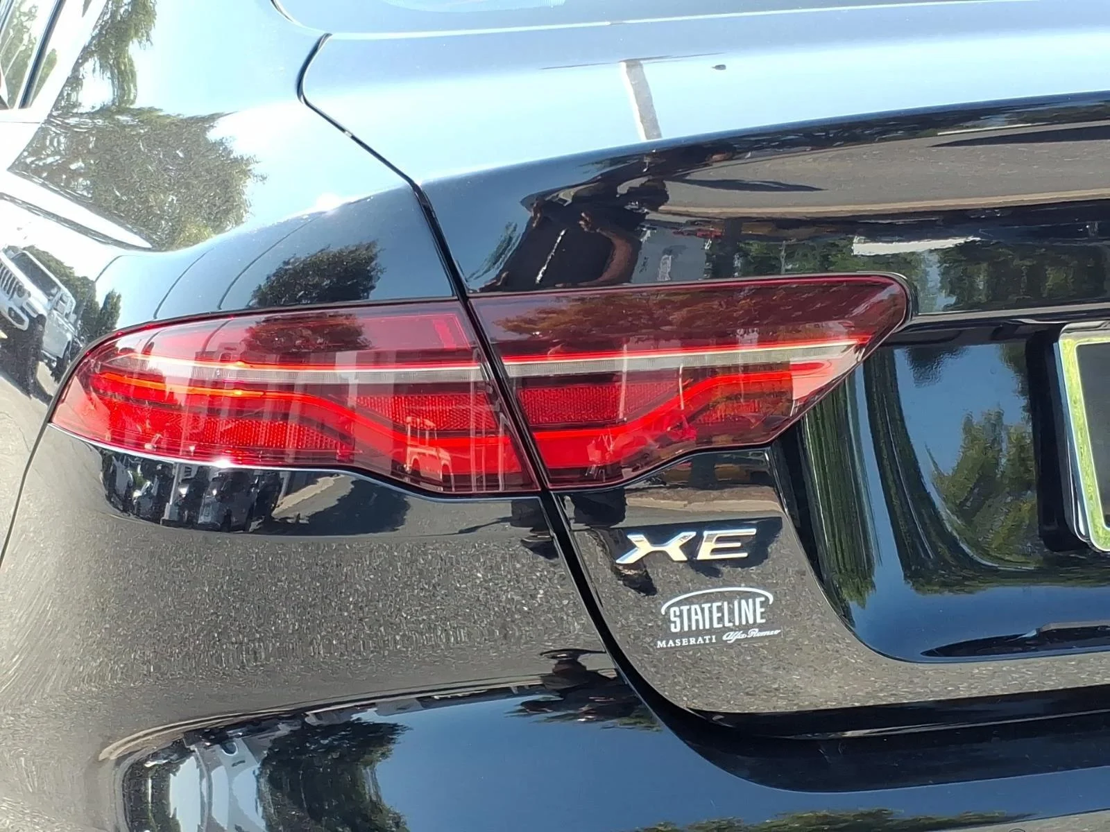 Used 2020 Firenze Red Metallic Jaguar S image 17