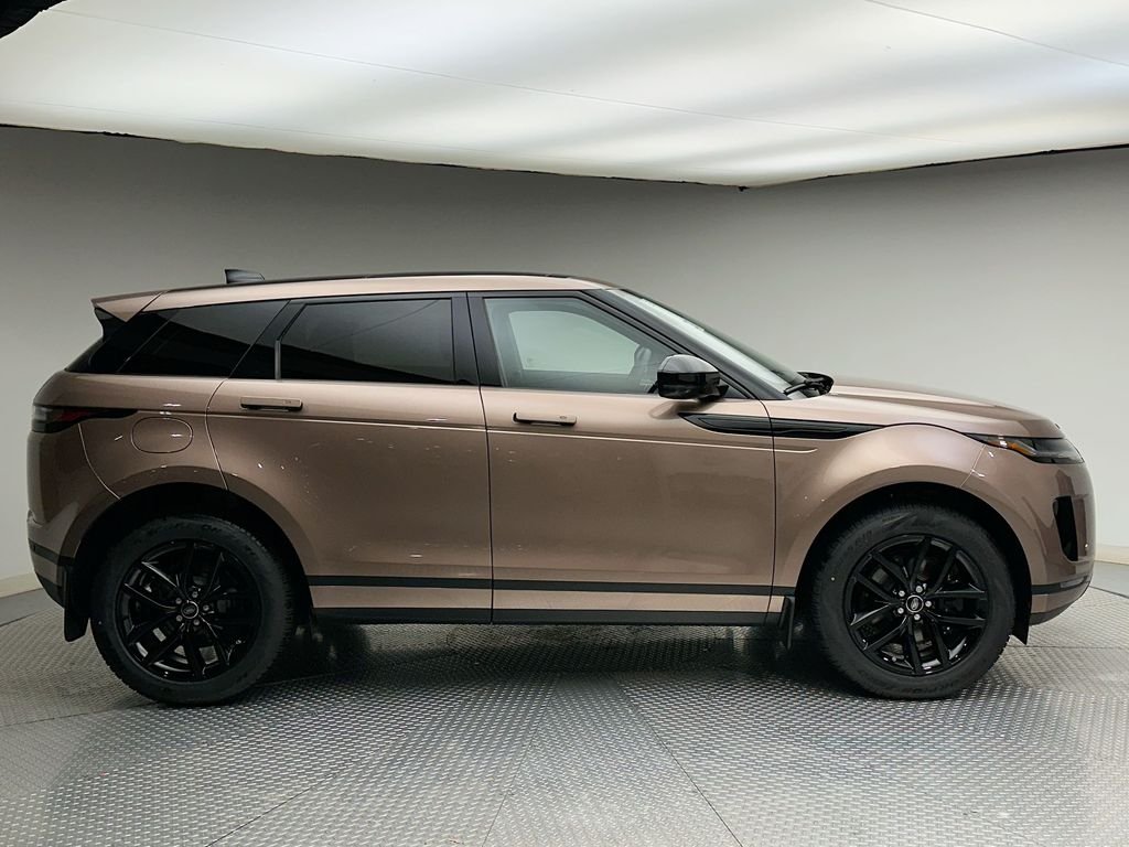 Used 2026 Corinthian Bronze Metallic Land Rover S image 4