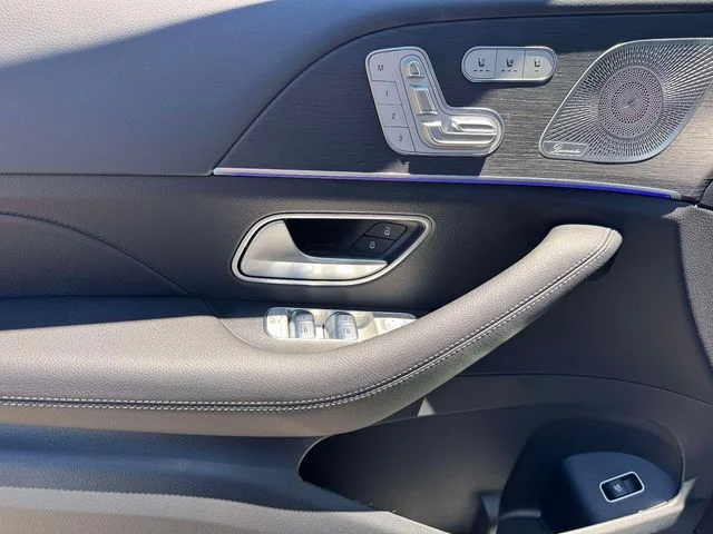 New 2026 Twilight Blue Metallic Mercedes-Benz GLE 350 image 17
