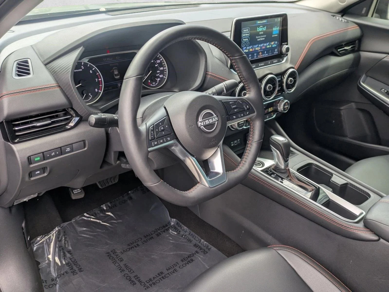 Used 2025 Atlantic Gray Metallic/Super Black Nissan SR image 10