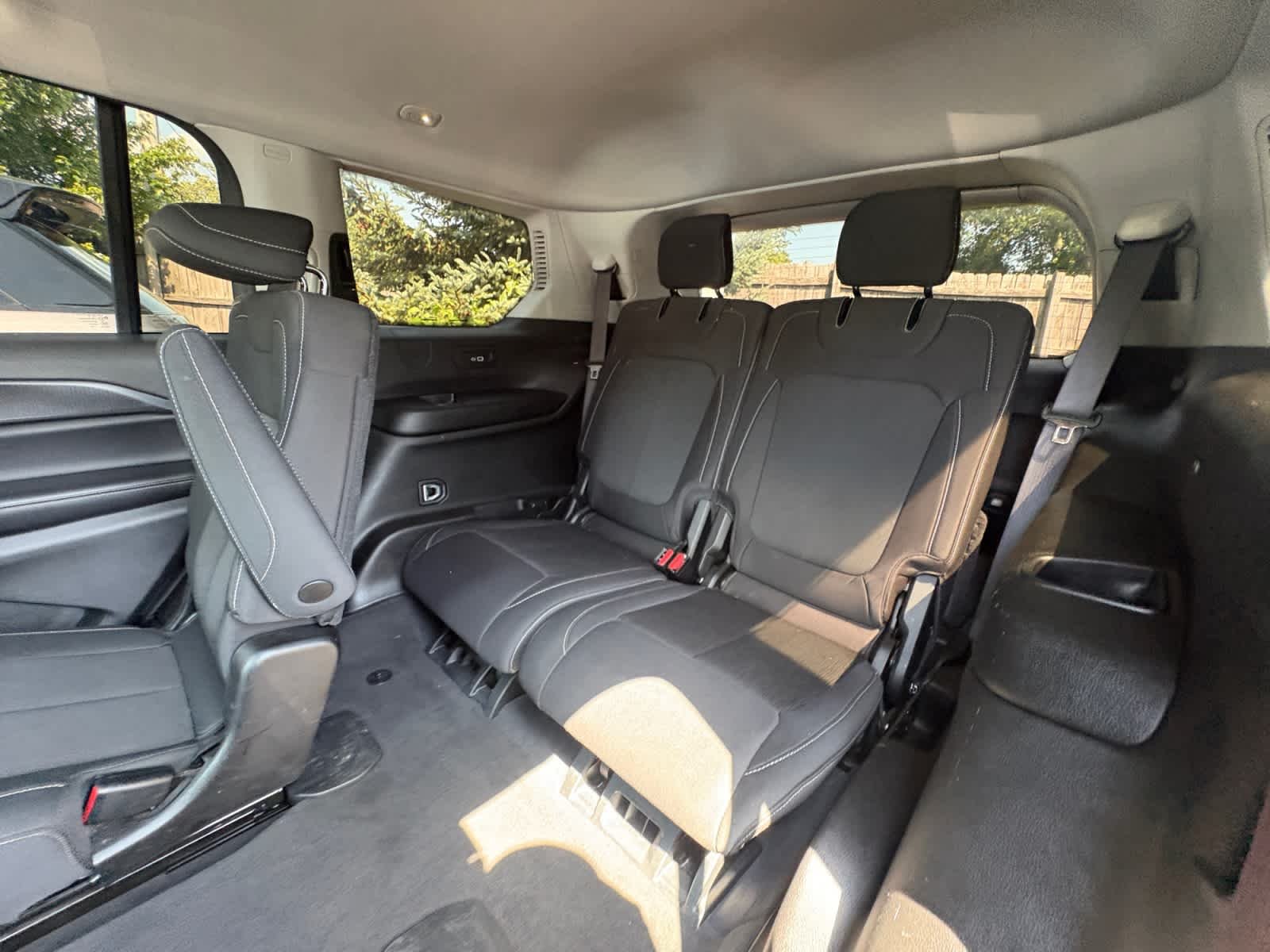 Used 2023 Baltic Gray Metallic Clearcoat Jeep Laredo image 34