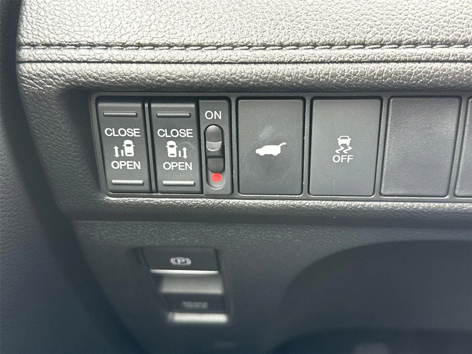 2026 Honda Odyssey EX-L - Photo 32