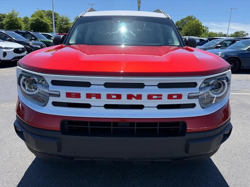 Used 2023 Red Ford Heritage image 3