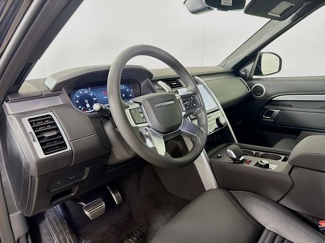 2026 Land Rover Discovery Gemini Edition - Photo 9