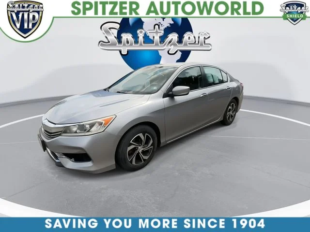 Used 2016 Silver Honda LX image 4