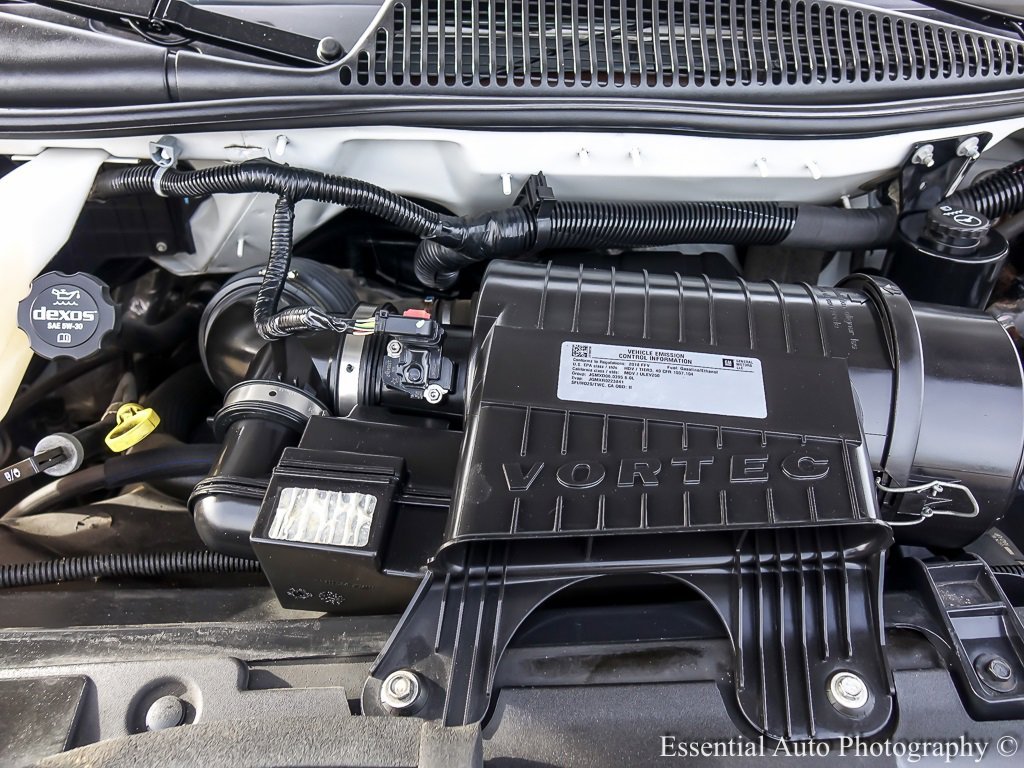 2018 GMC SAVANA - Image 25