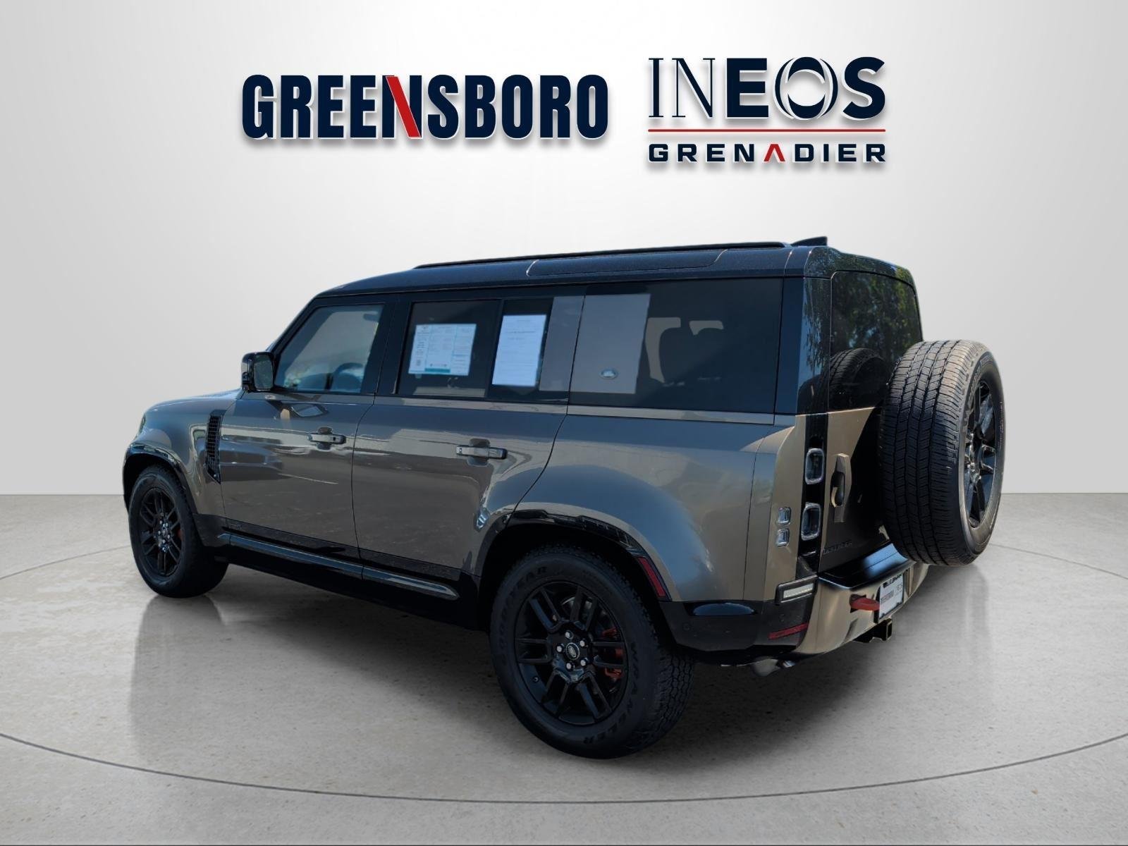 Used 2020 Eiger Grey Metallic Land Rover X image 2