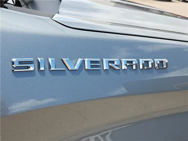 Used 2026 Silver Chevrolet LTZ image 8