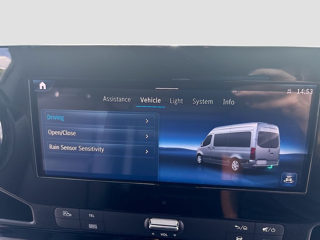 New 2026 Arctic White Mercedes-Benz Cargo 170 WB image 30