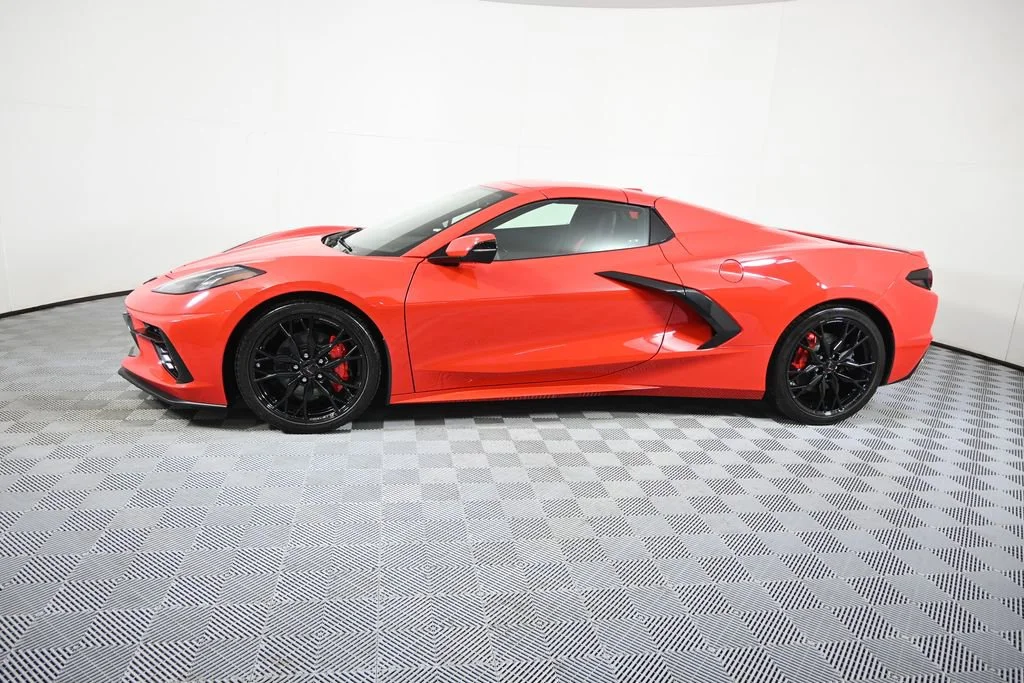 Used 2024 Chevrolet Corvette 3LT with VIN 1G1YC3D47R5128091 for sale in Forest Lake, Minnesota