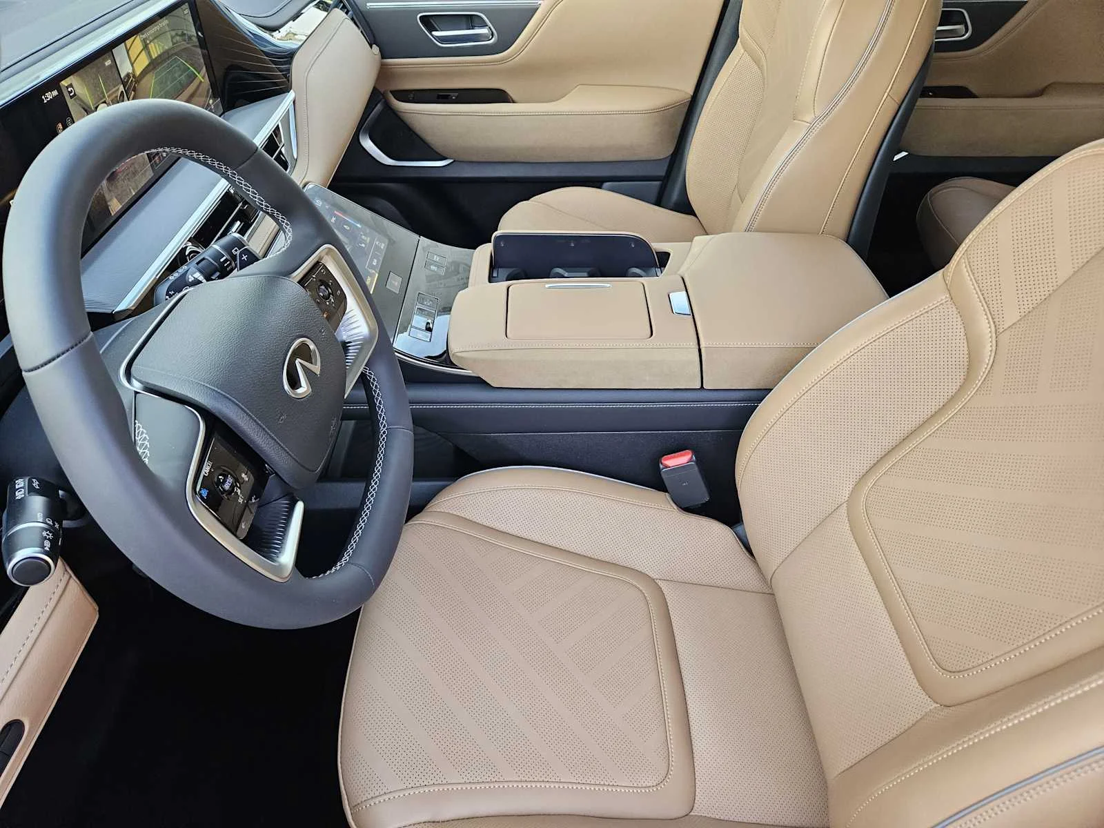 New 2027 DYNAMIC METAL INFINITI Luxe 4WD image 8
