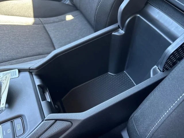 2025 Honda Accord LX - Photo 30
