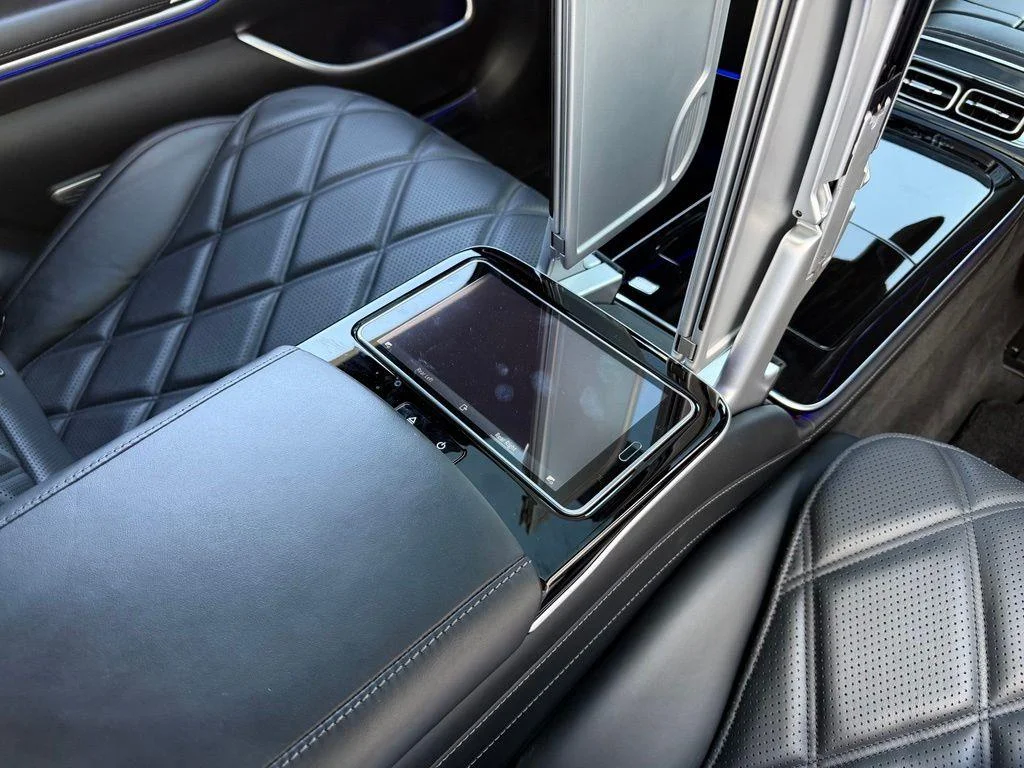 Used 2022 Gray Mercedes-Benz Maybach S 580 image 20